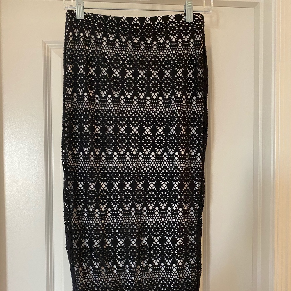 Lace Bodycon Midi Skirt